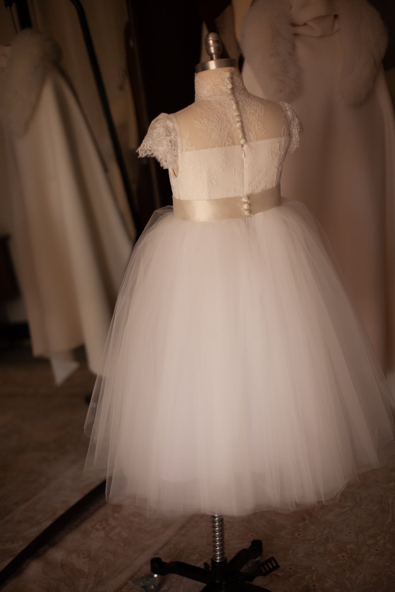 white lace Communion dress lace collar