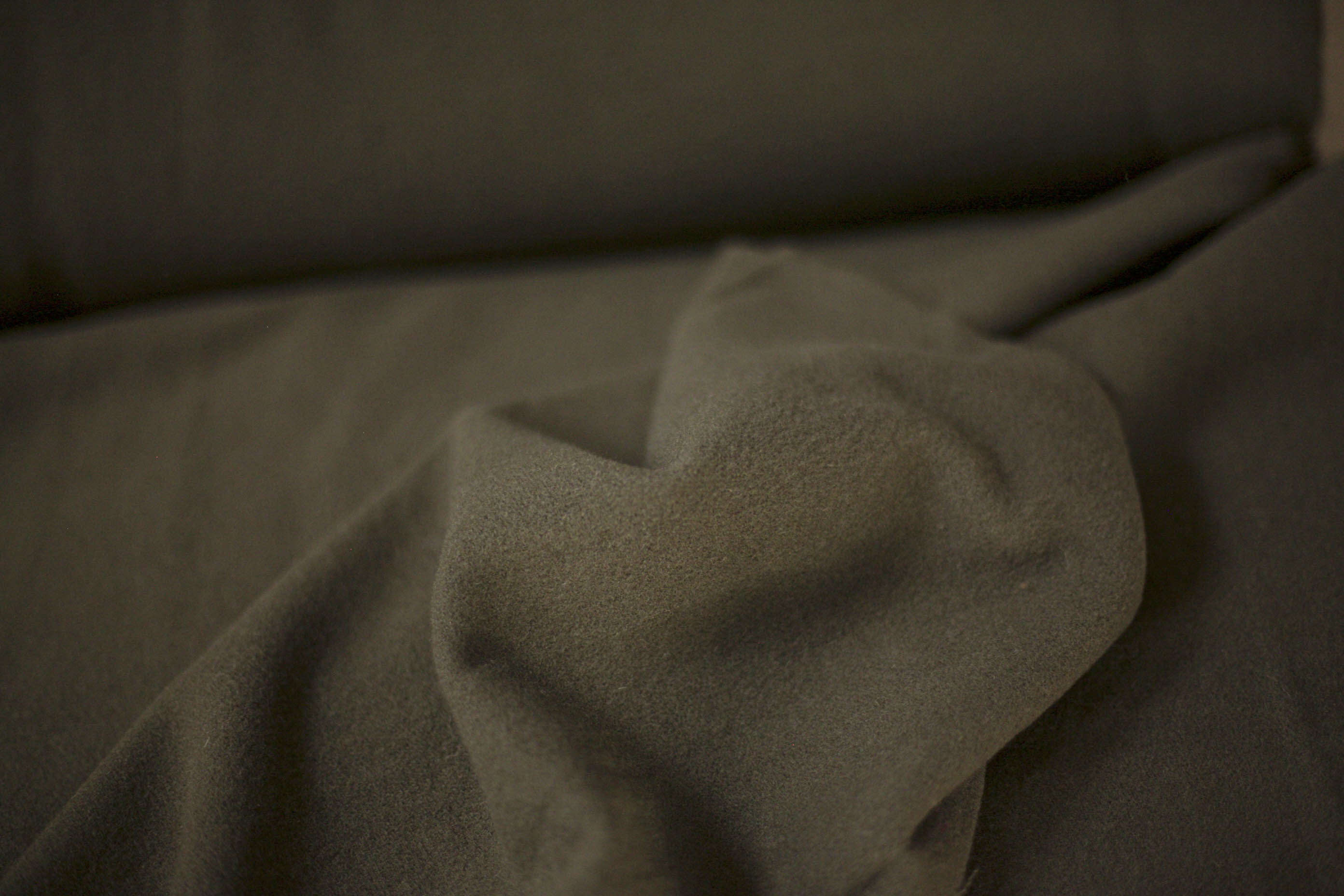 moss charcoal wool