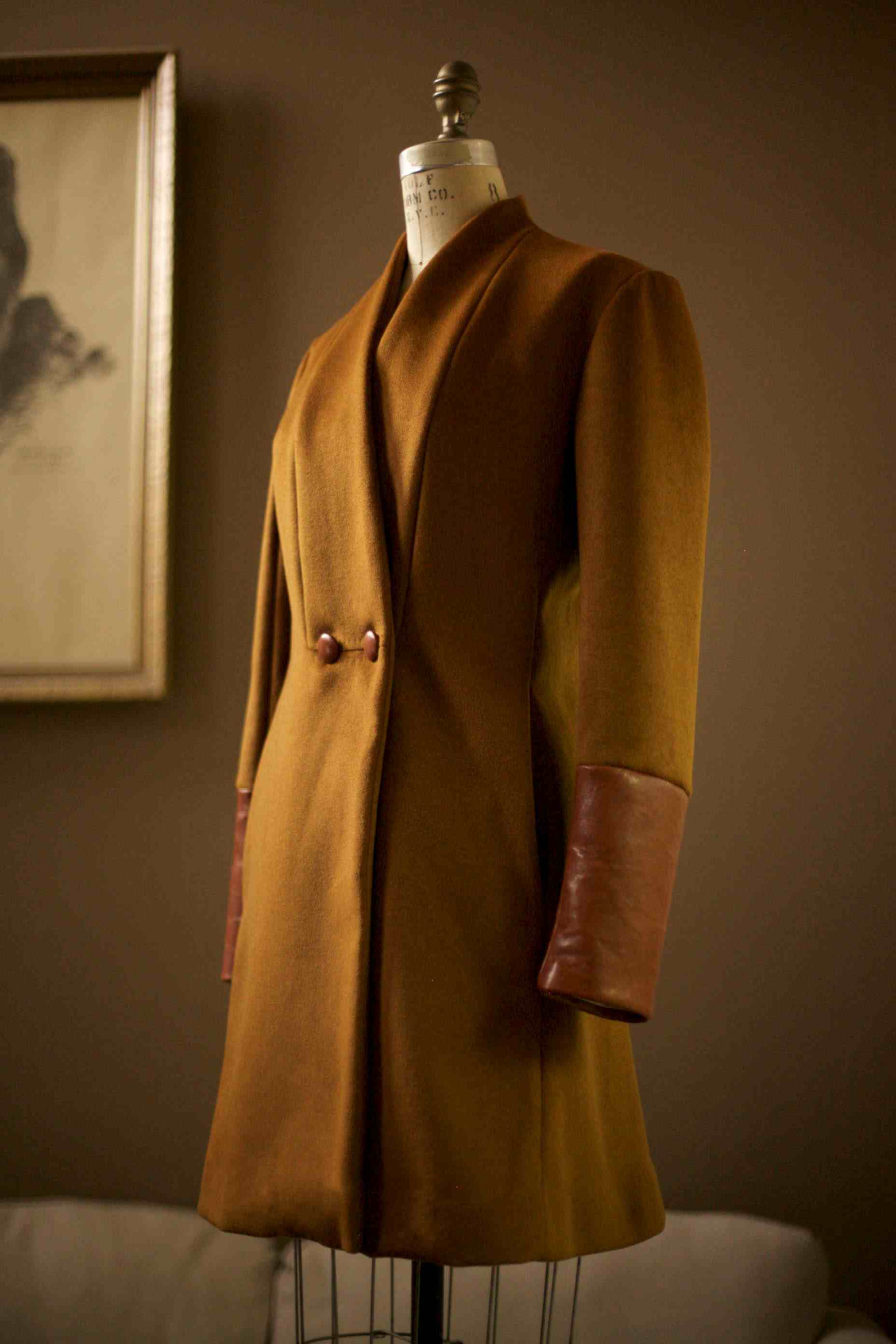 coating wool cognac