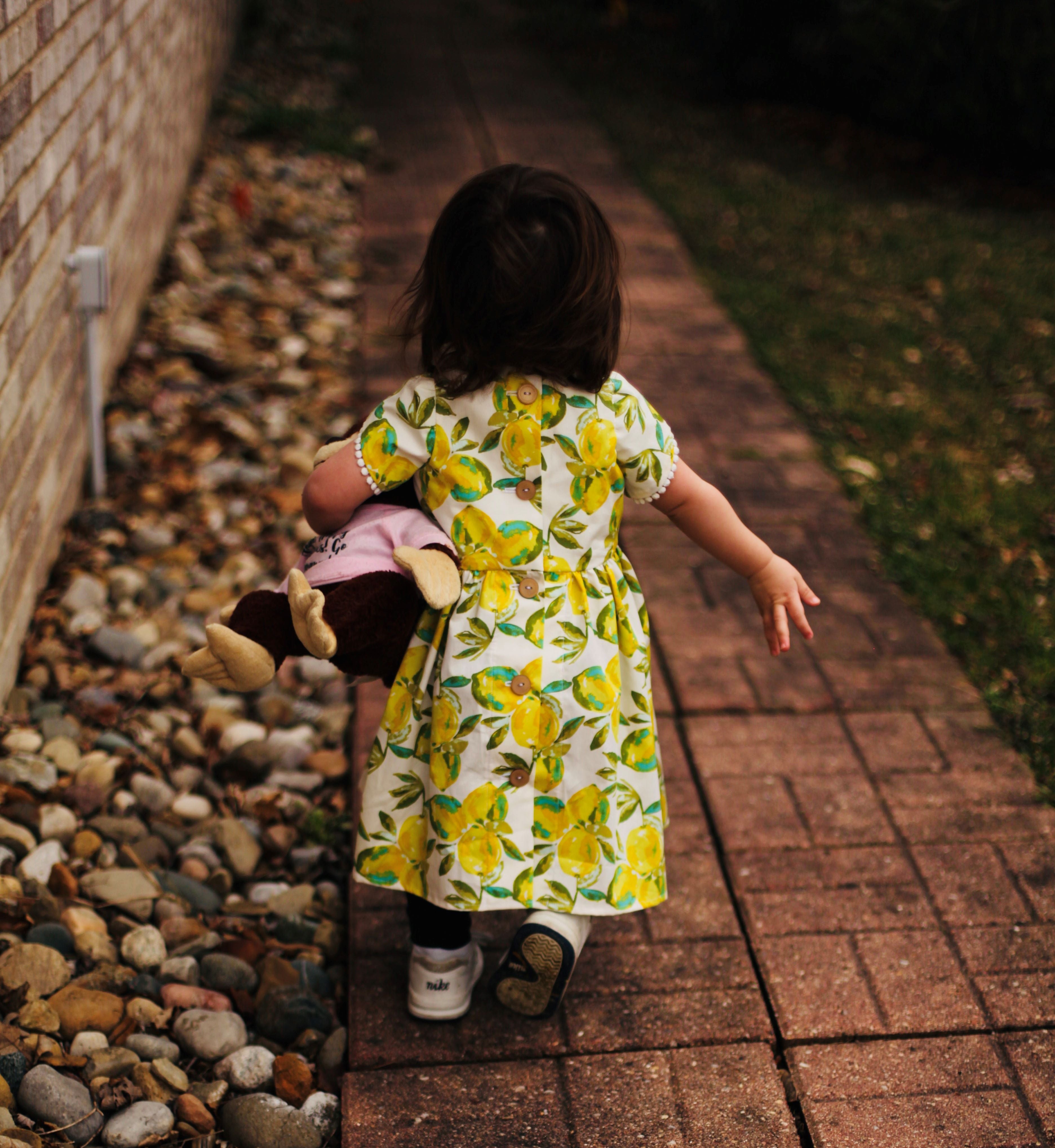 girls play dress