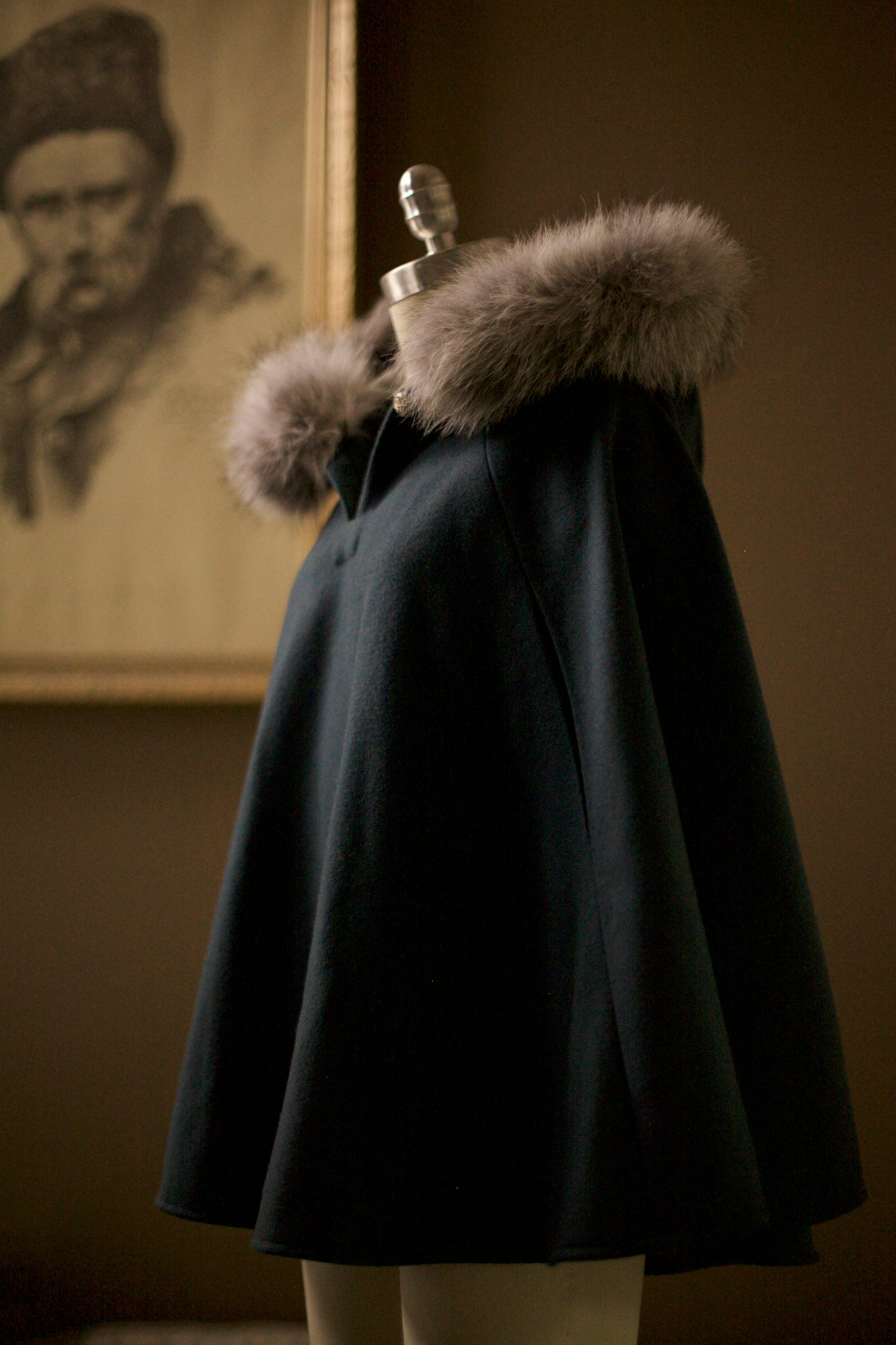 Narnia cape