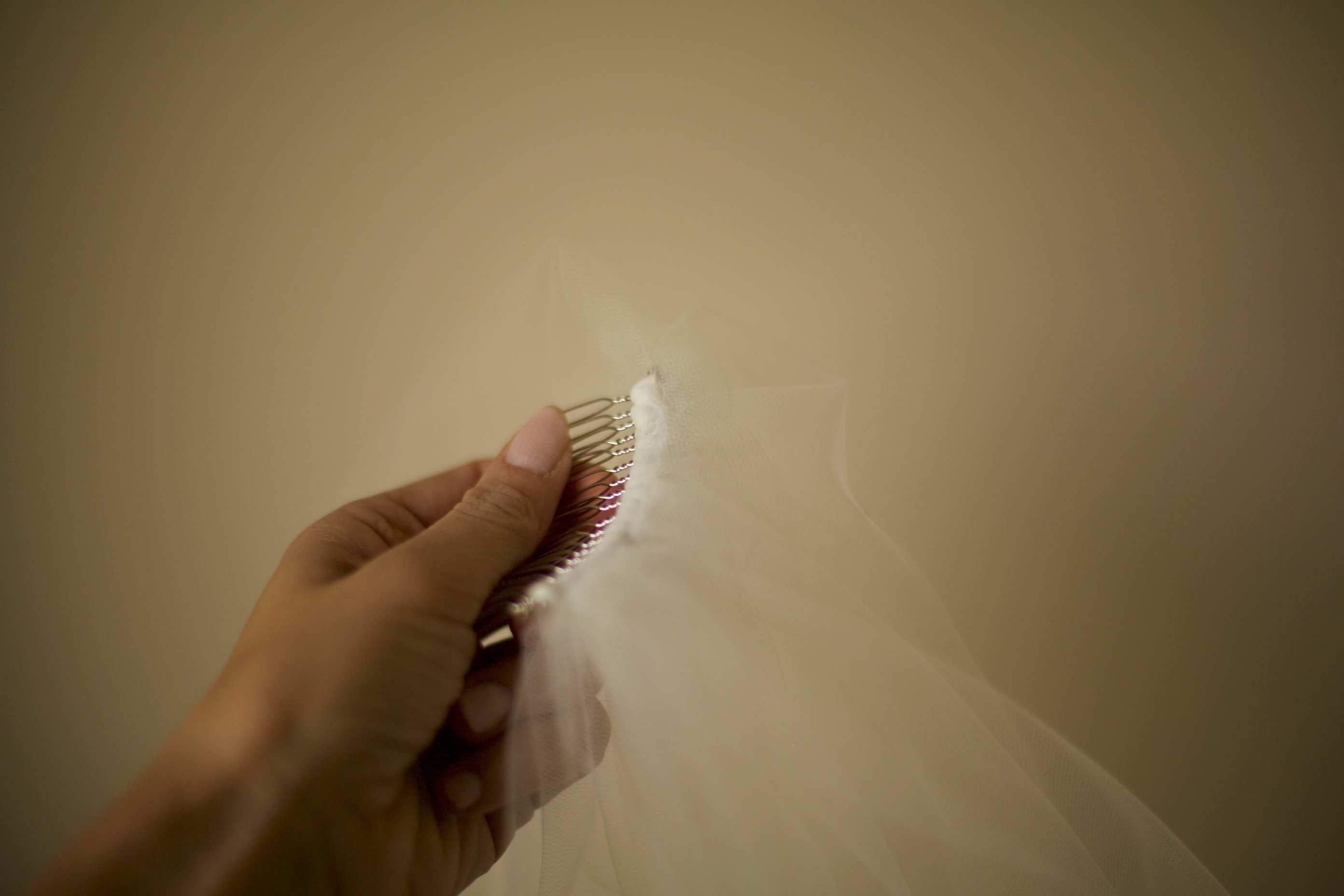 communion veil with hair comb