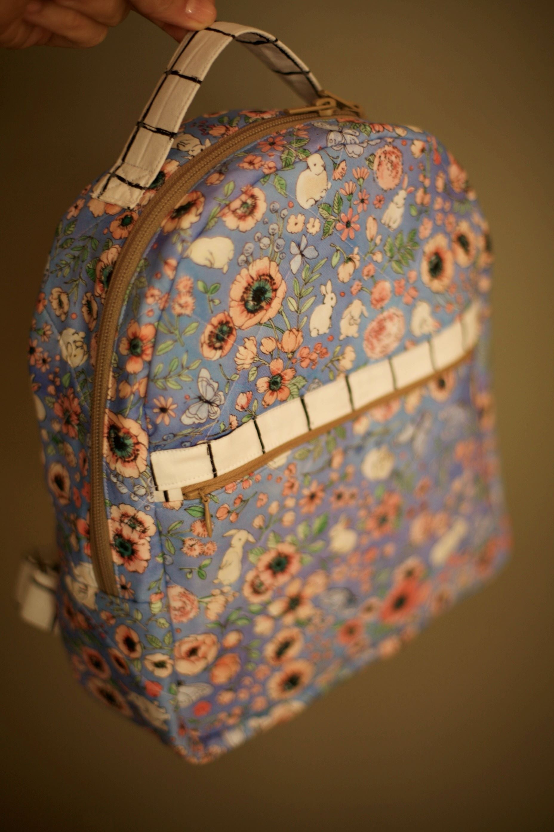 how to sew a bookpack