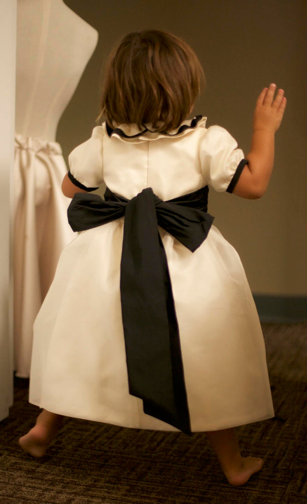 black and white flower girl dresses Silk Dress 18mos / White with Black dress length (From Shoulder) Butterfly Dresses Neck Size:2XL Black Homecoming Dresses and