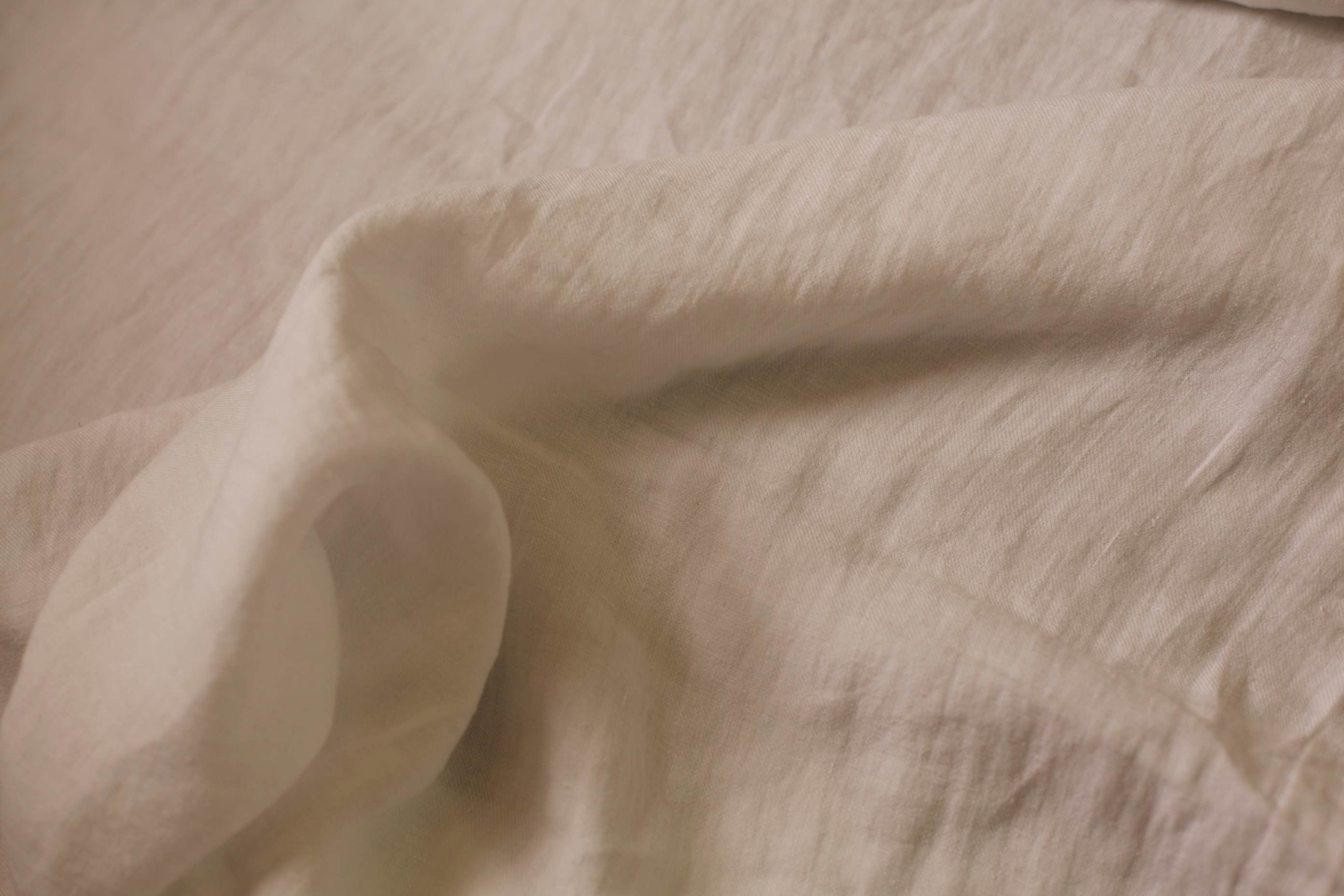 white heavyweight twill linen