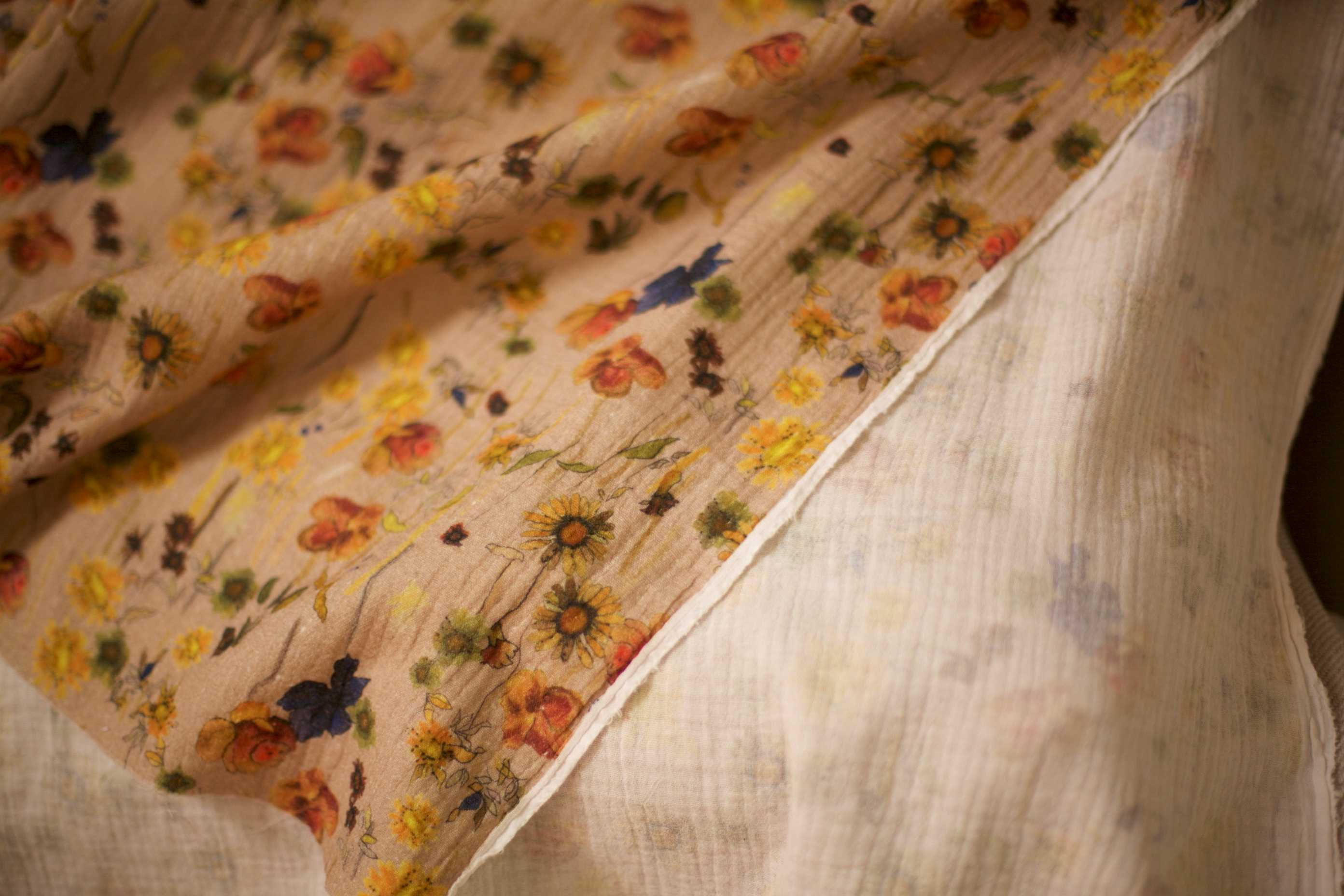 floral cotton gauze for sewing garments
