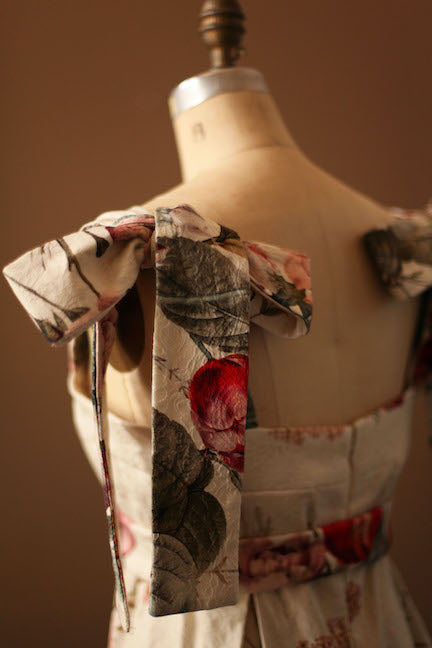 maternity dress with shoulder ties