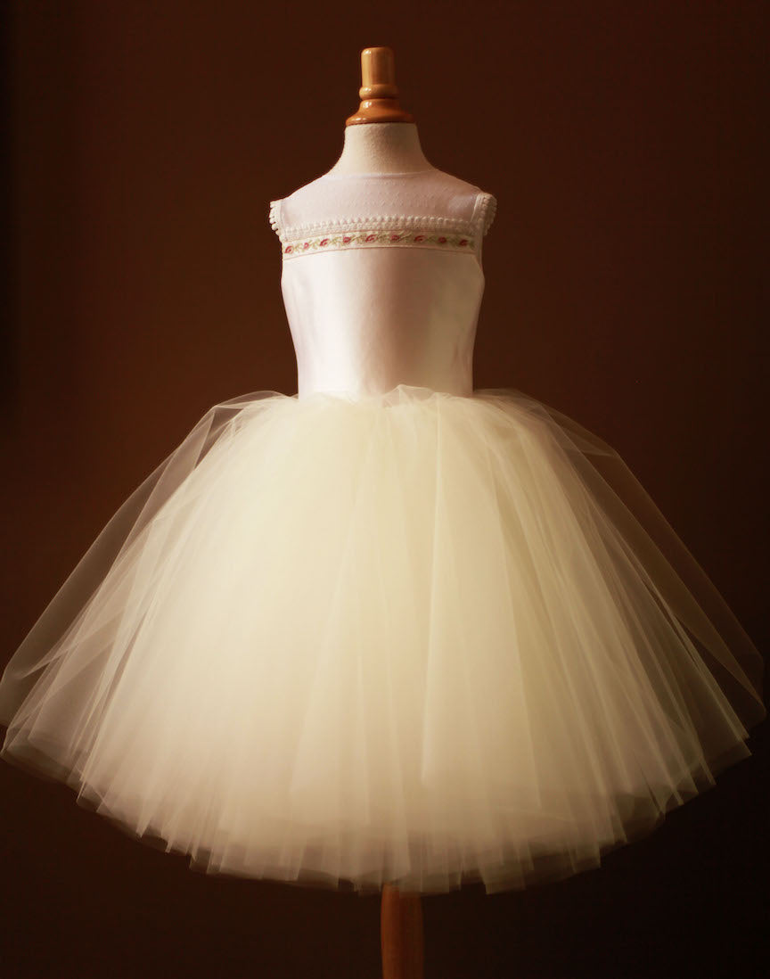 embroidered flower girl dress 