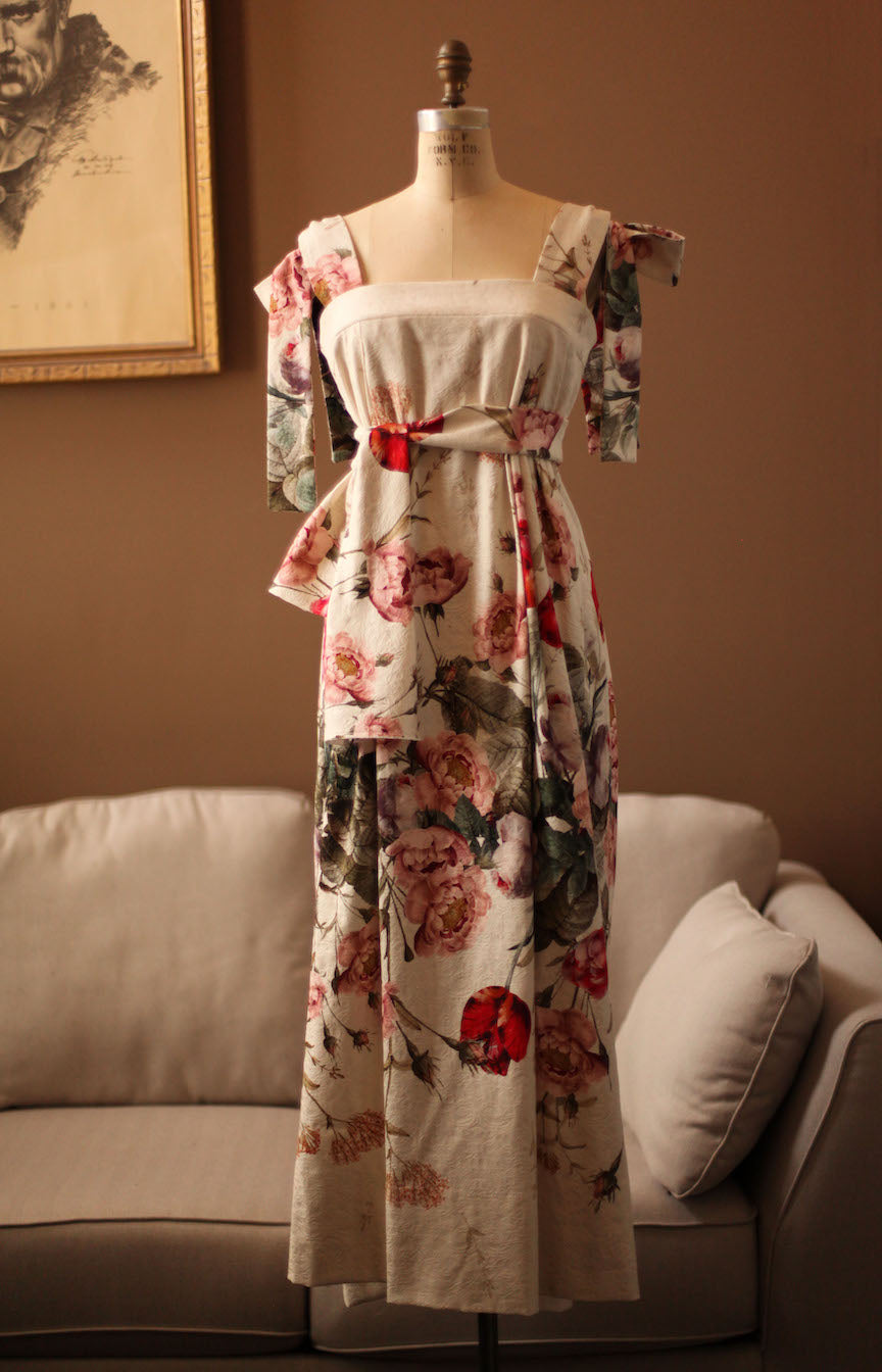 designer maternity dresses