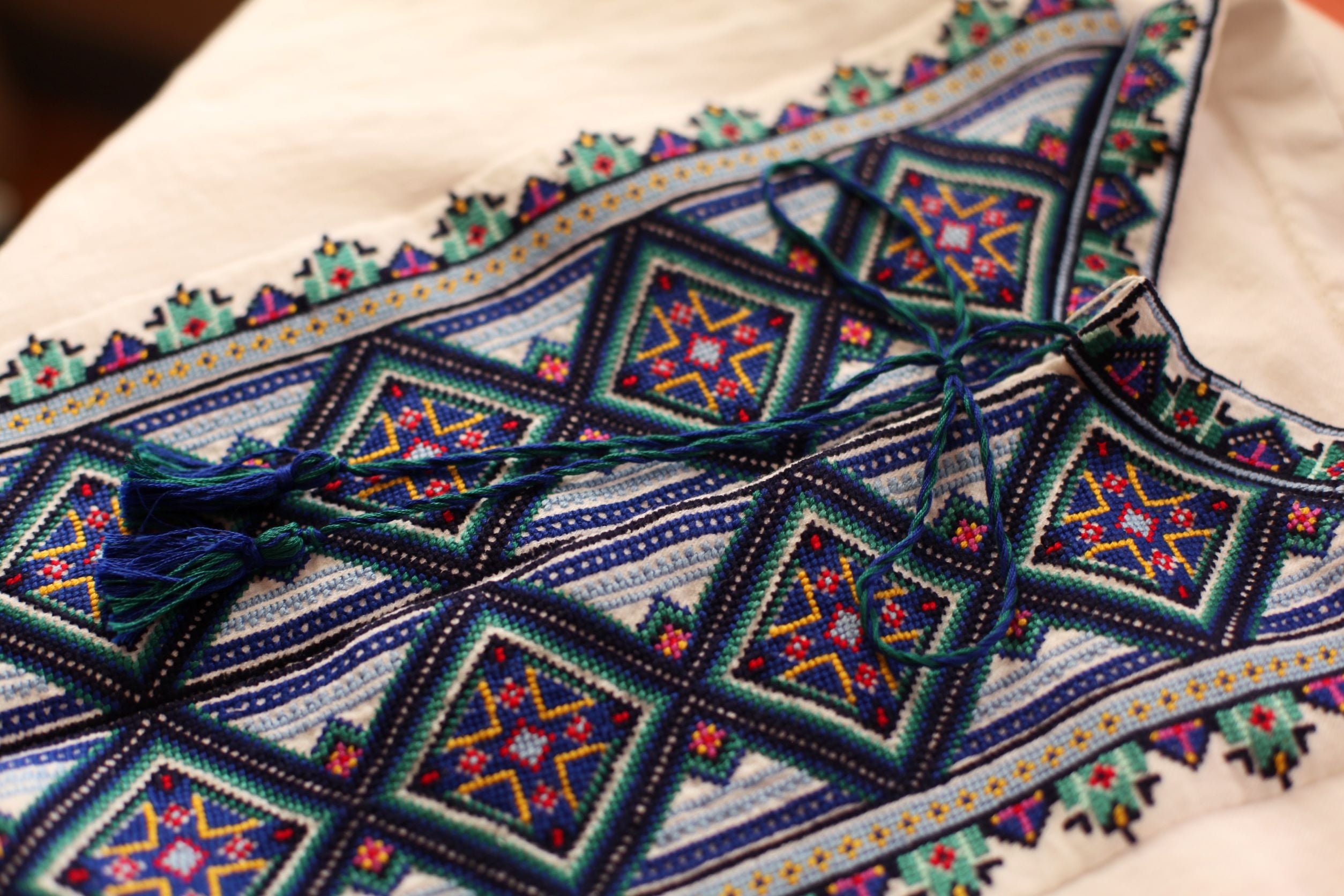 hand embroidered mens shirt