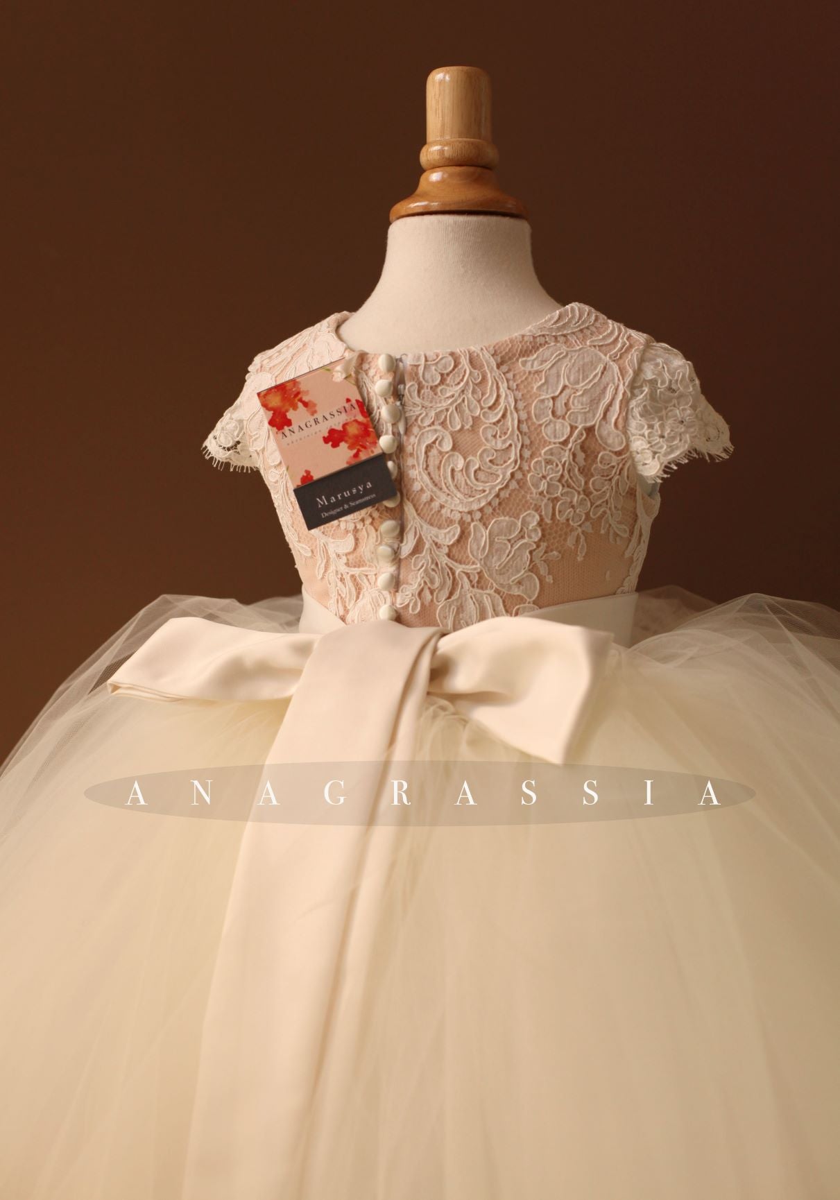 lace tulle flower girl dress 