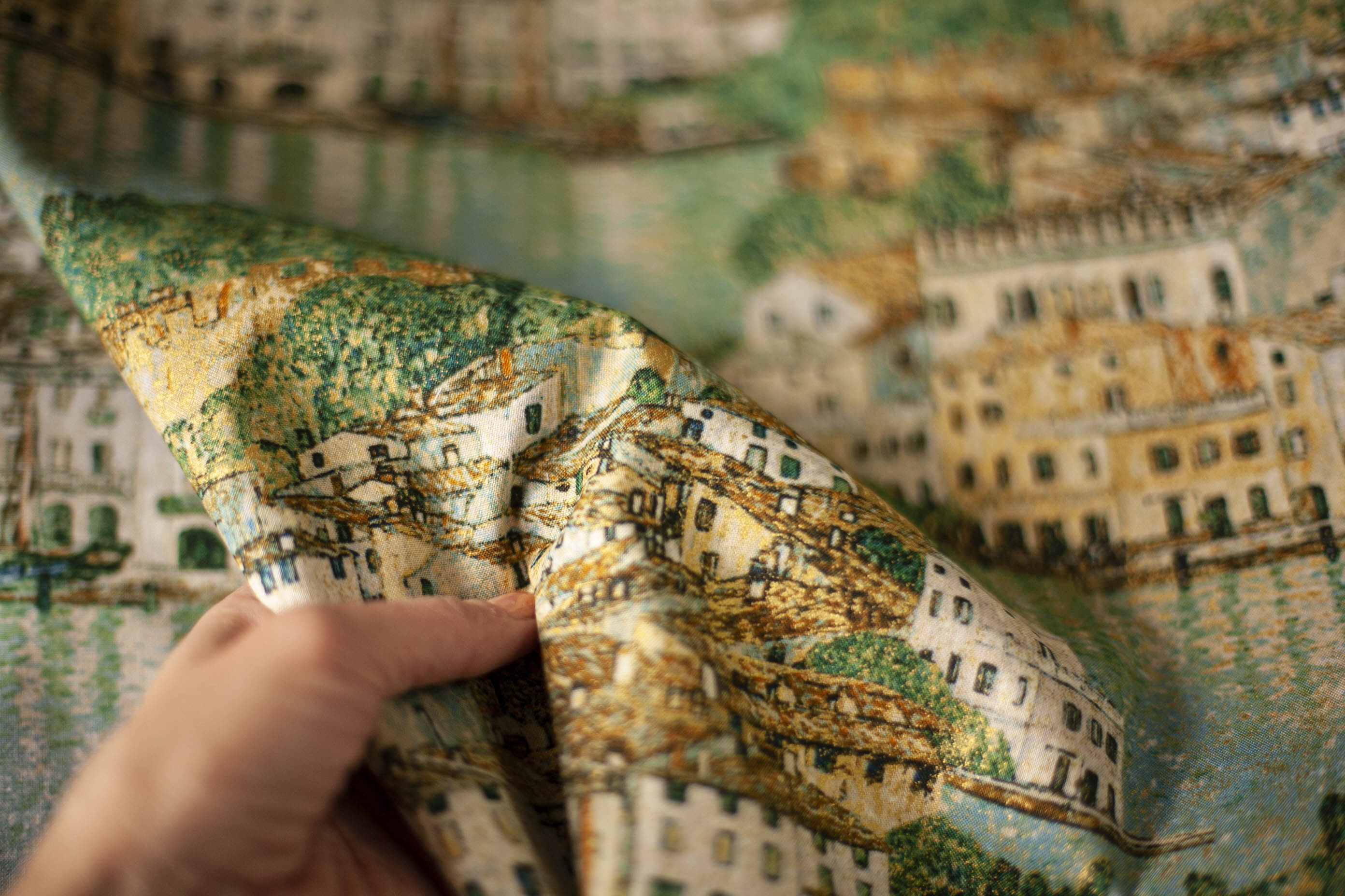 gold metallic gustav Klimt fabric